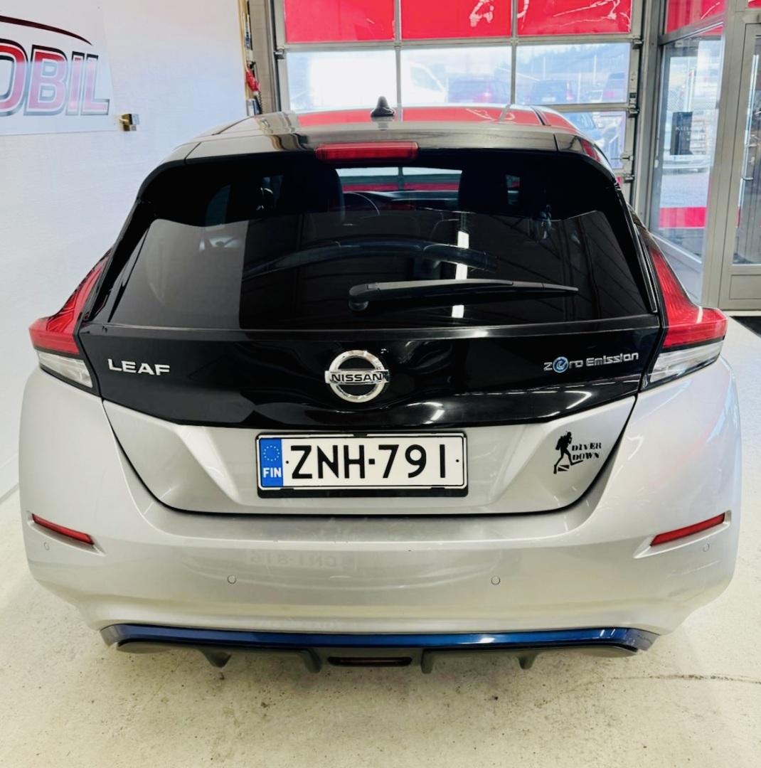 NISSAN Leaf 2018