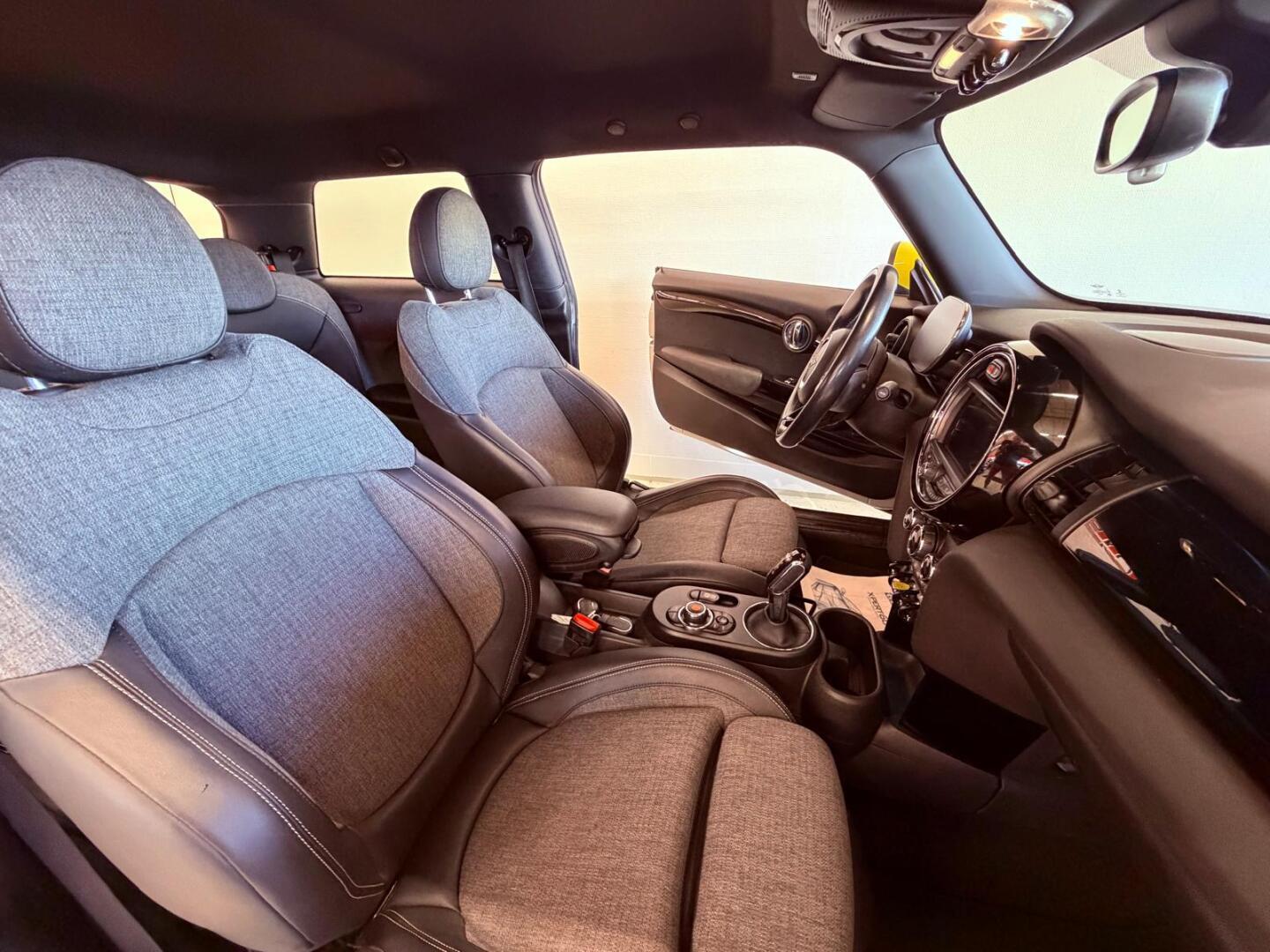 MINI Cooper SE 2021