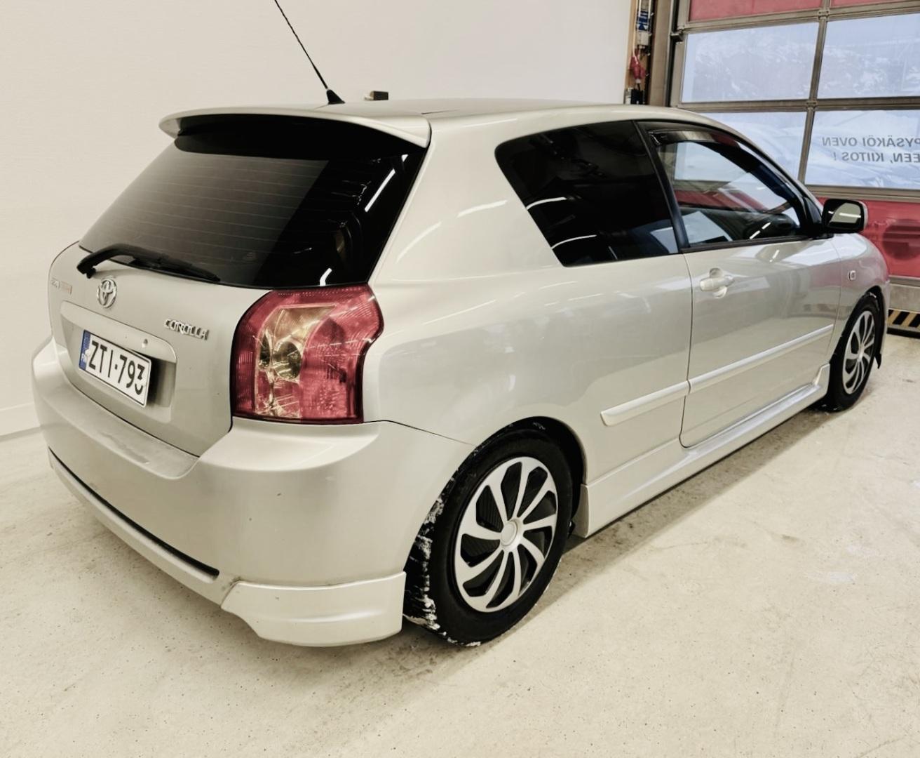 TOYOTA Corolla 2006