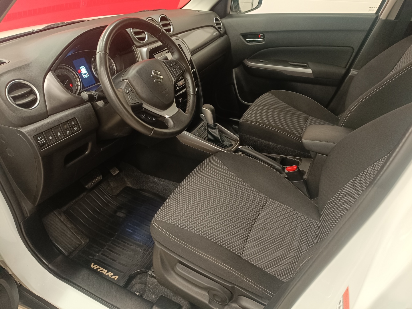SUZUKI Vitara 8