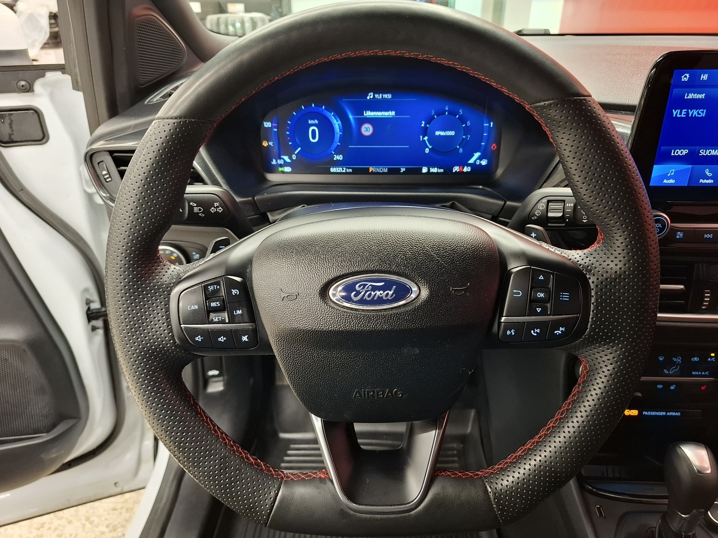 FORD Puma 10