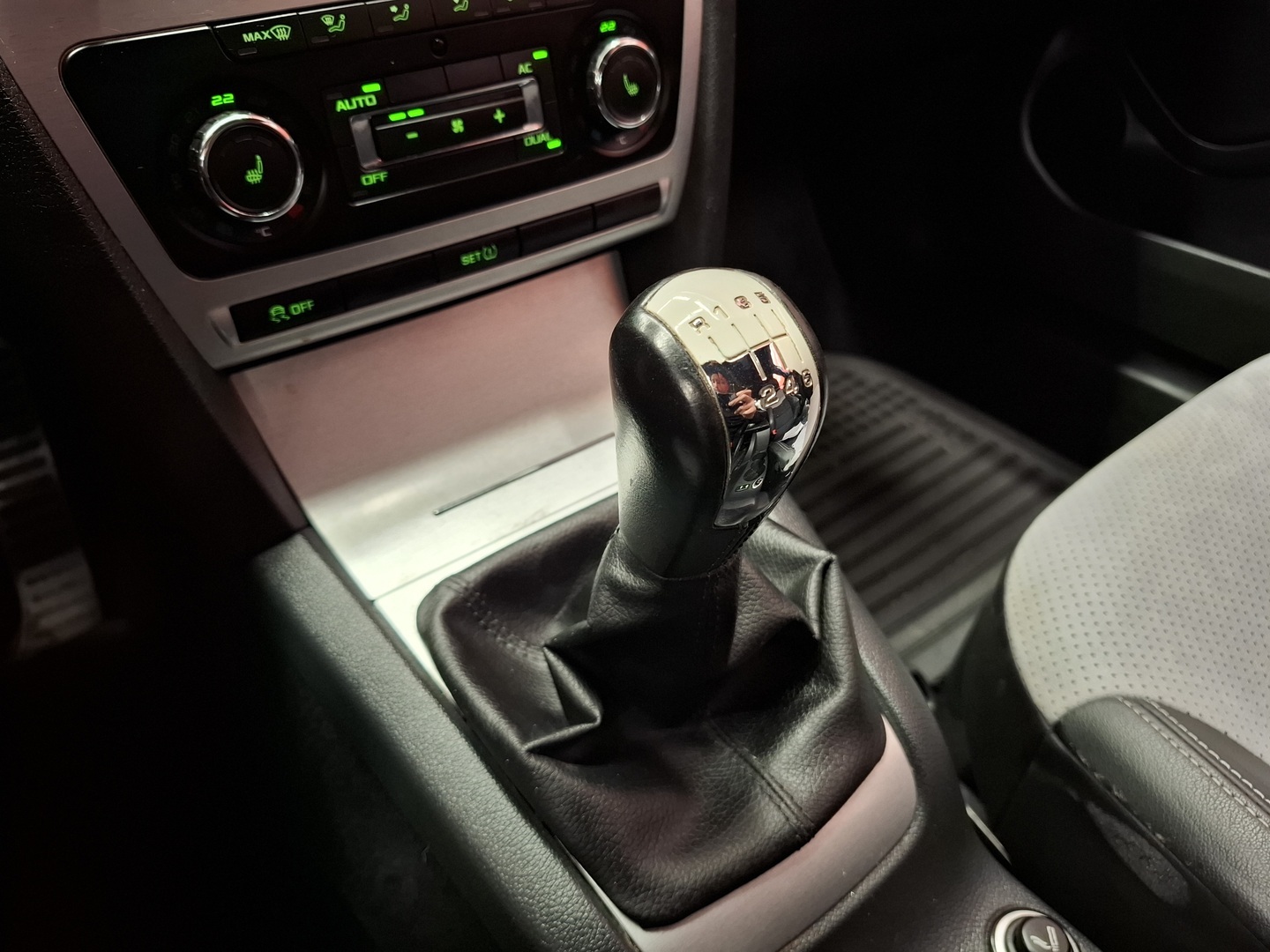 SKODA Octavia 13