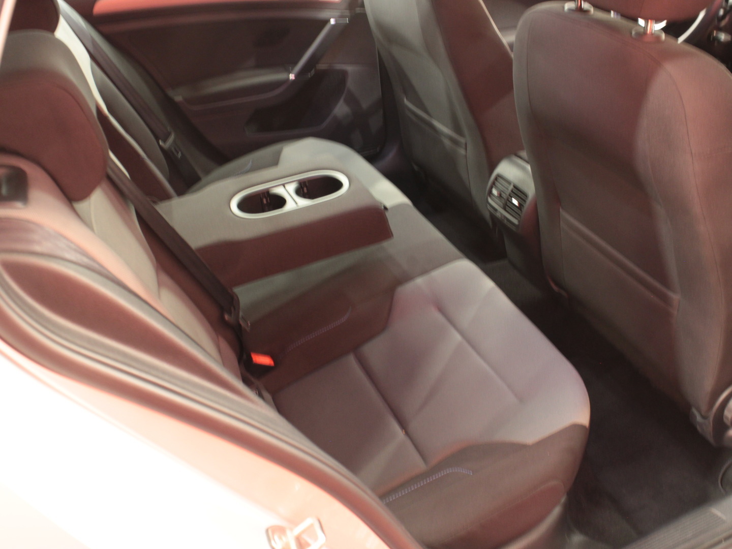 VOLKSWAGEN Golf 13