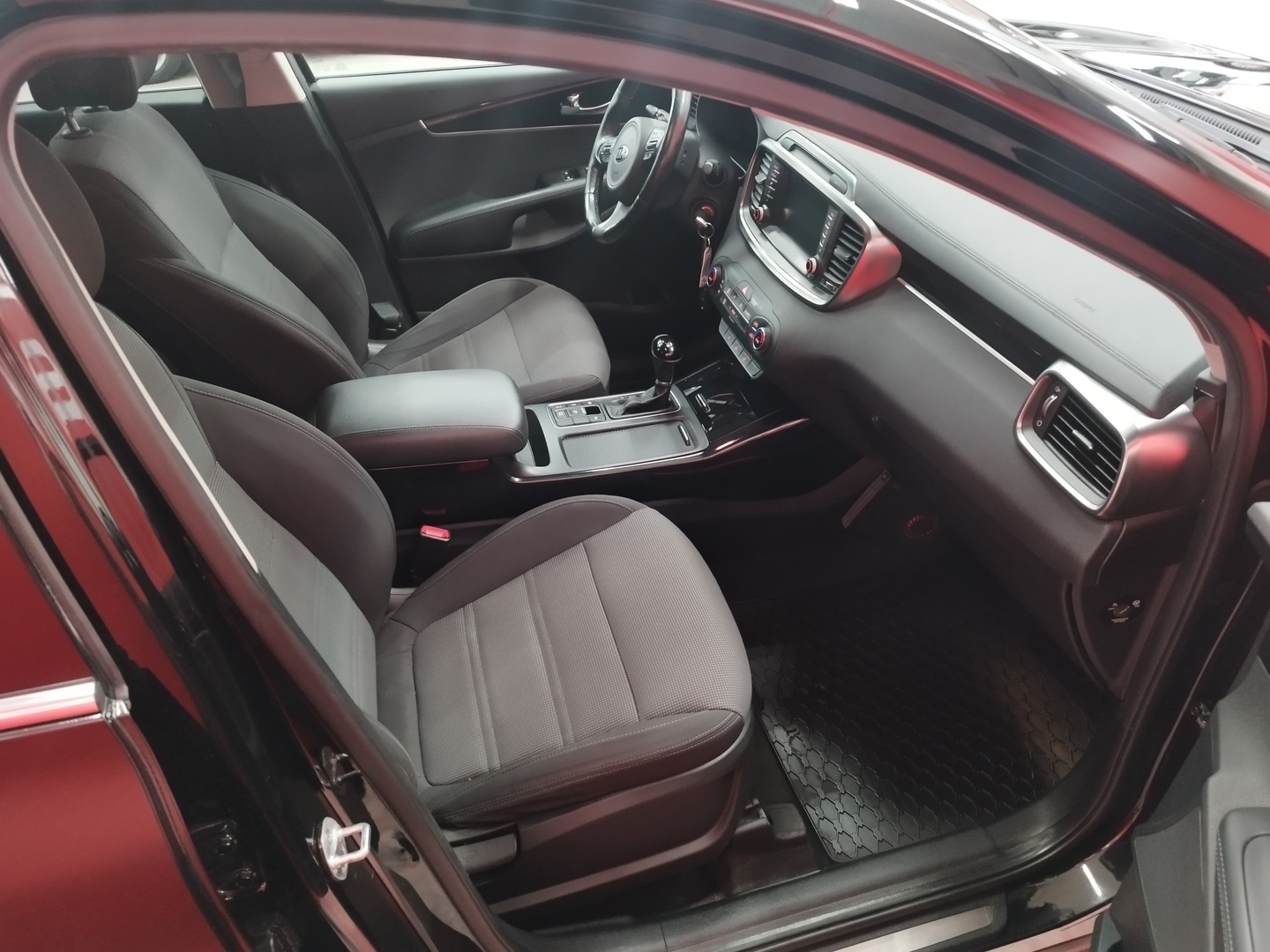 KIA Sorento 17