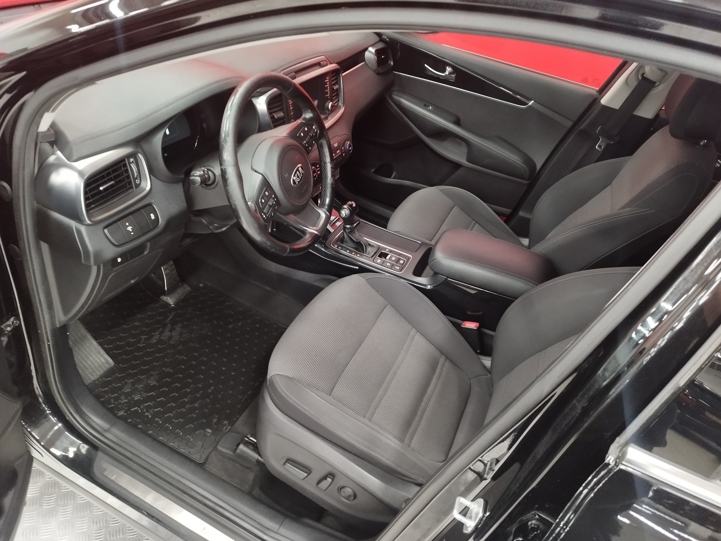 KIA Sorento 7