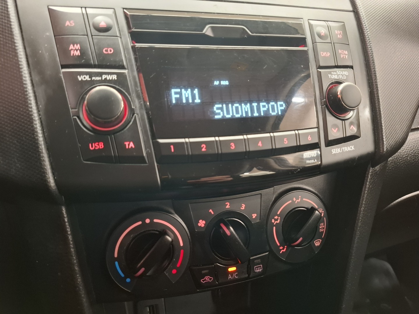 SUZUKI Swift 15