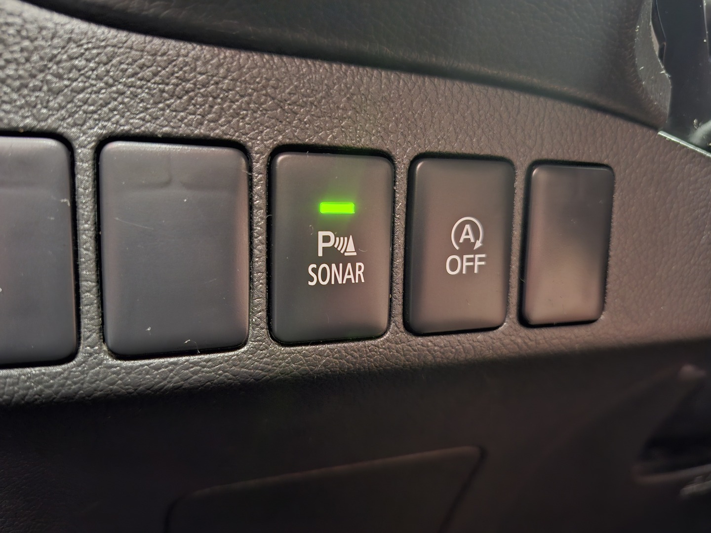 MITSUBISHI Outlander 21