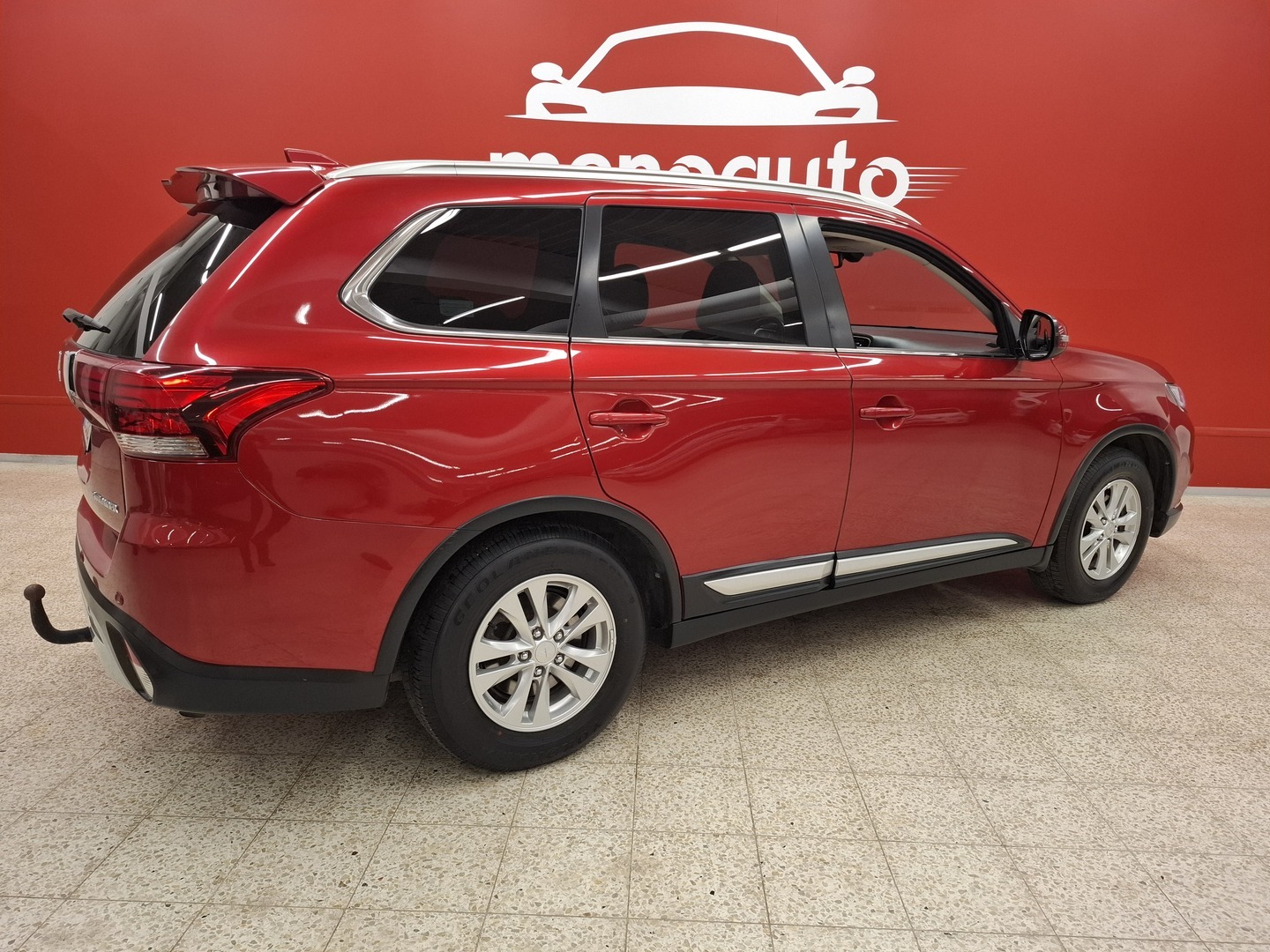 MITSUBISHI Outlander 3