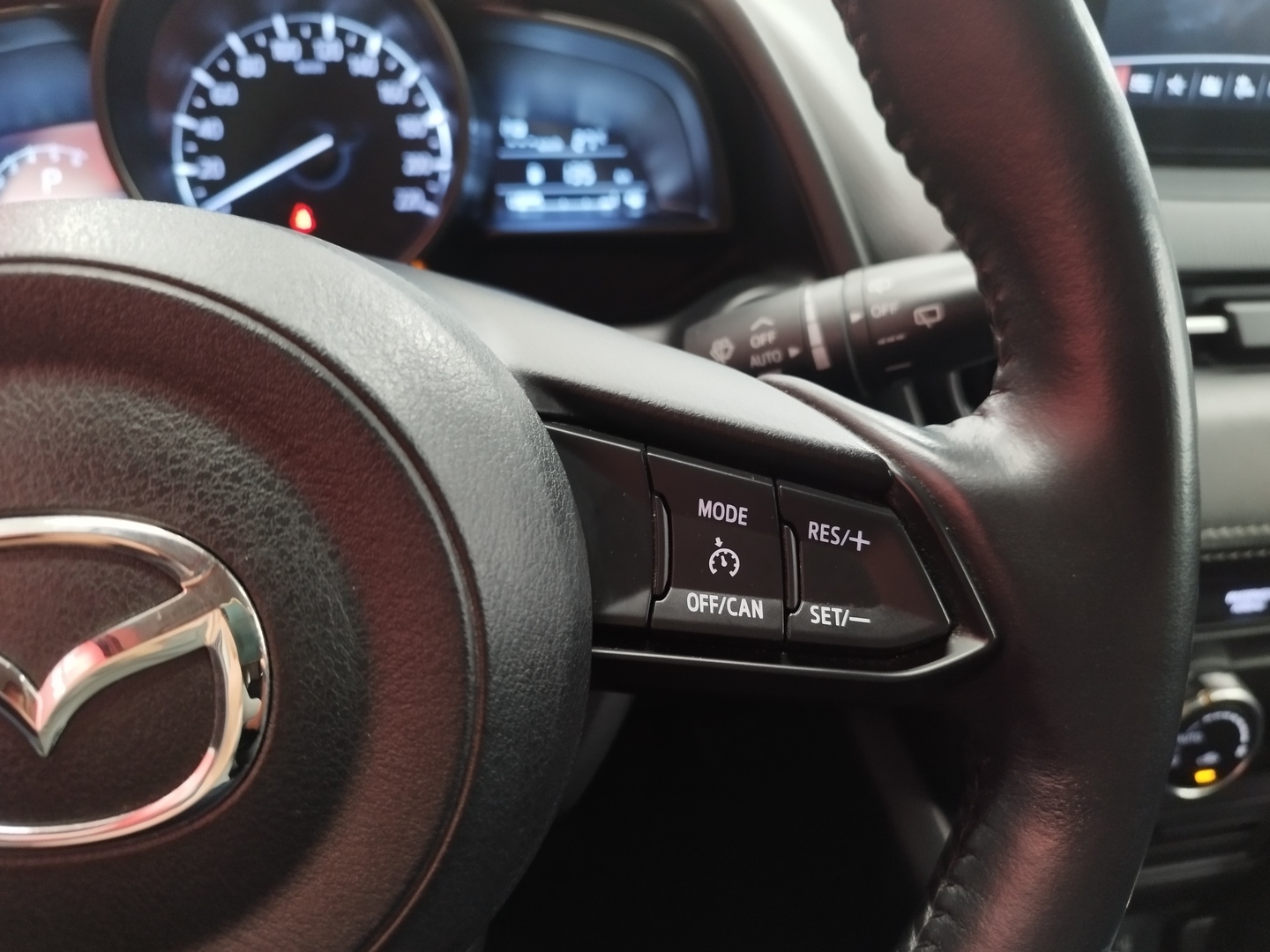 MAZDA CX-3 12
