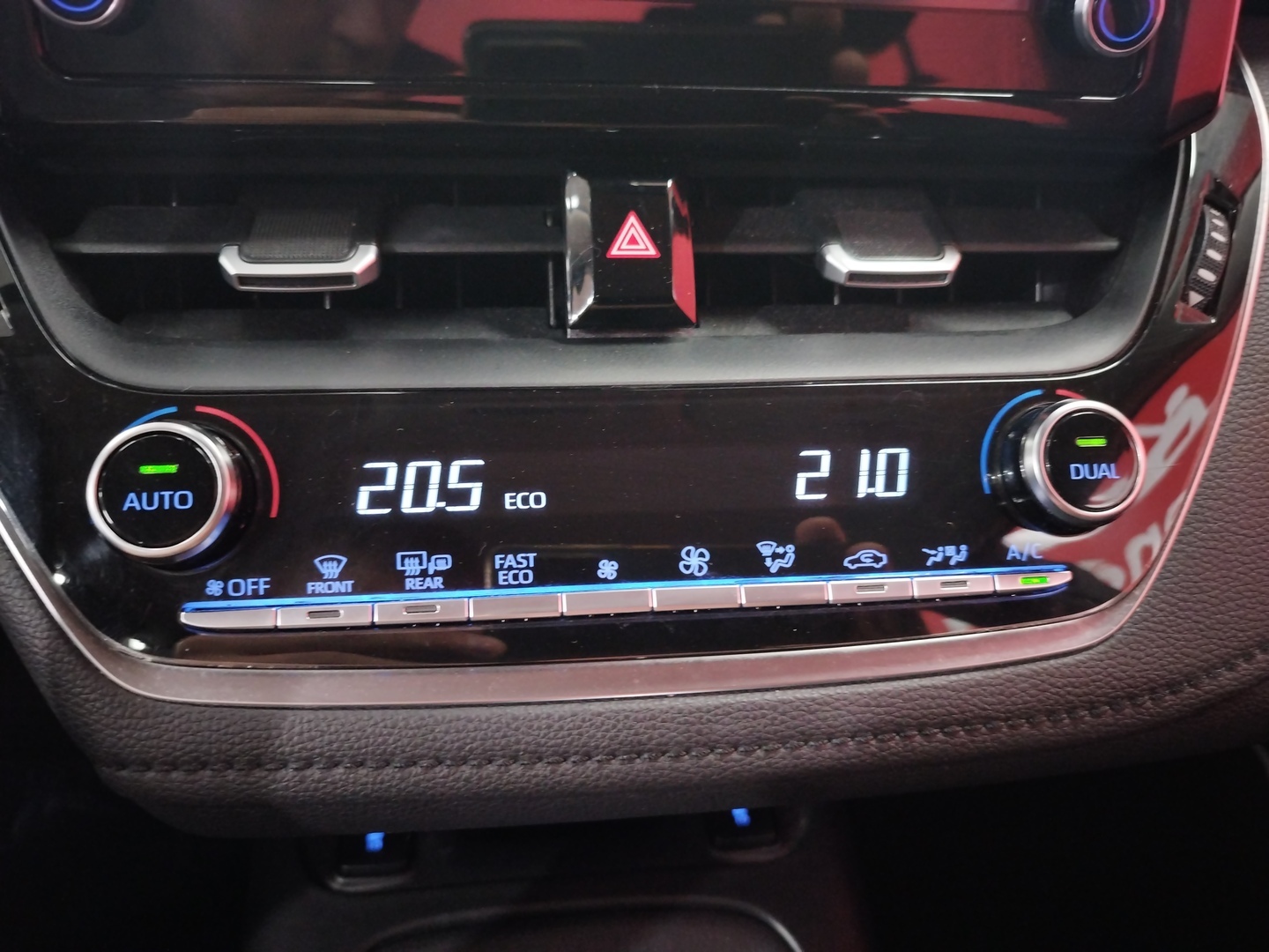 TOYOTA Corolla 14