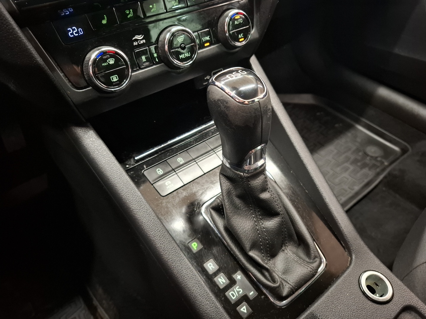 SKODA Octavia 20