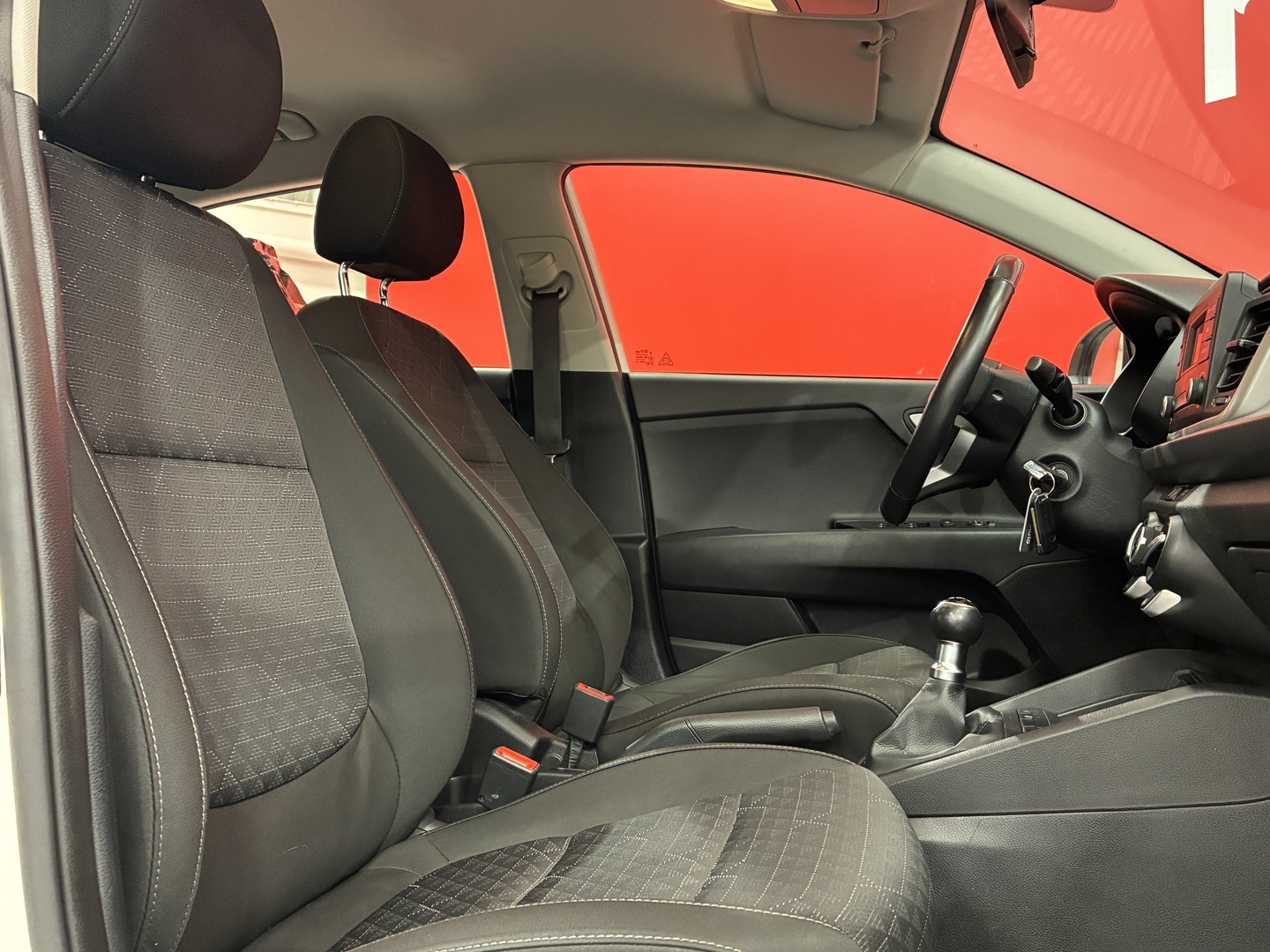 KIA Rio 10