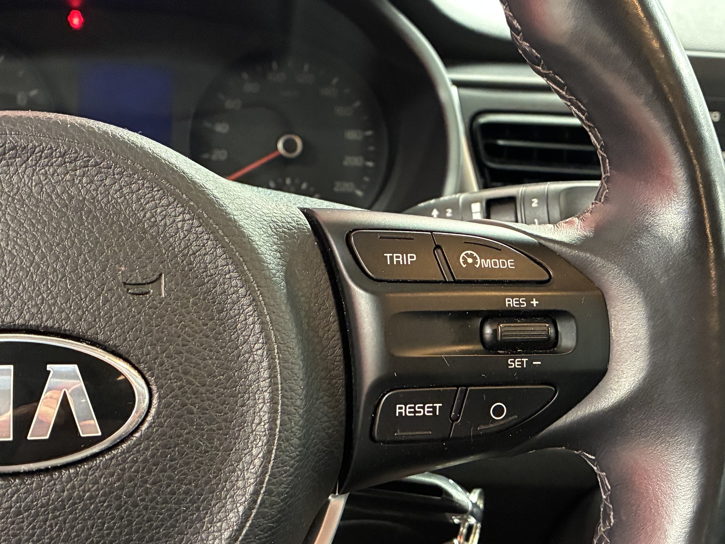 KIA Rio 12