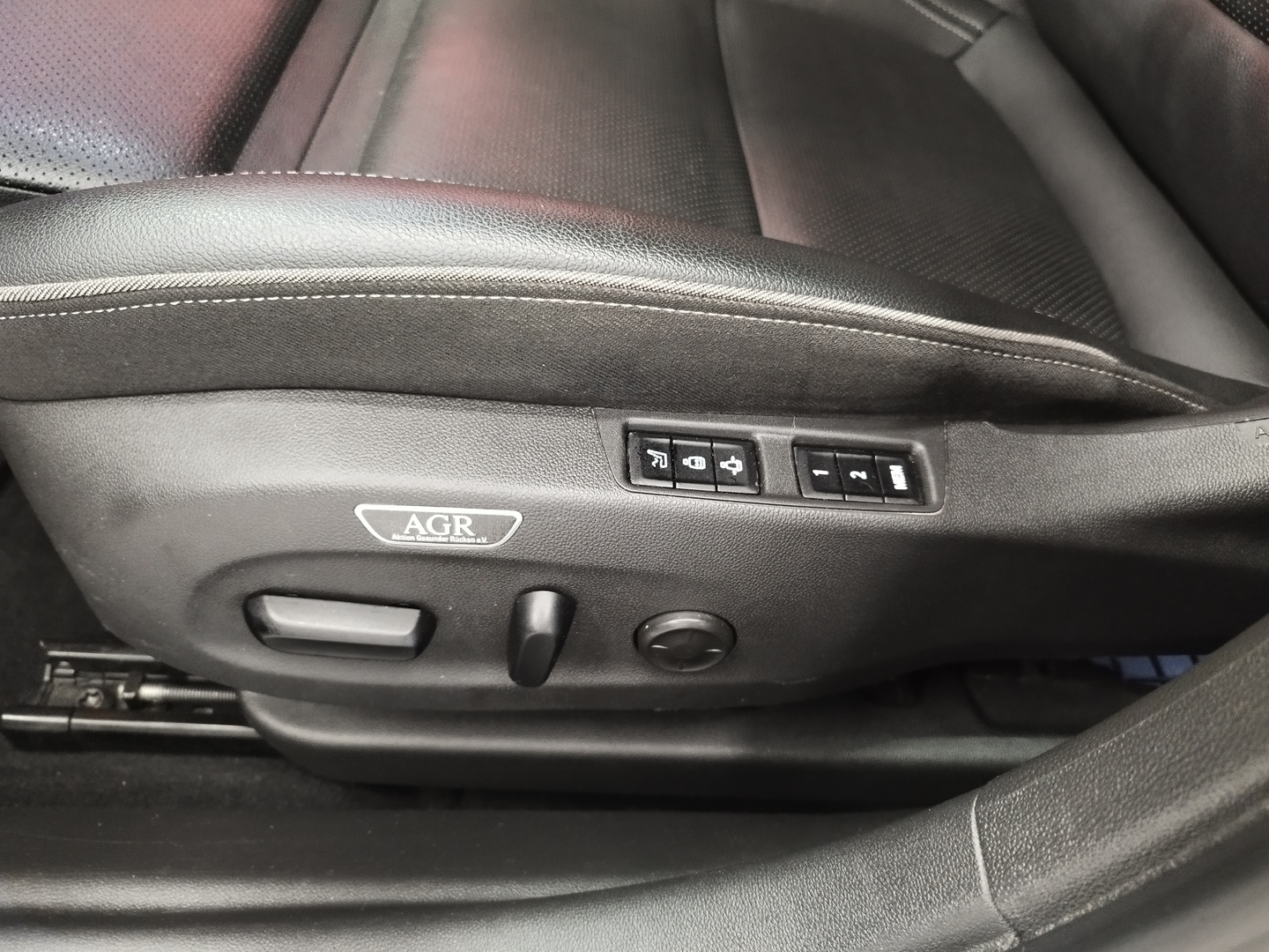 OPEL Insignia 9