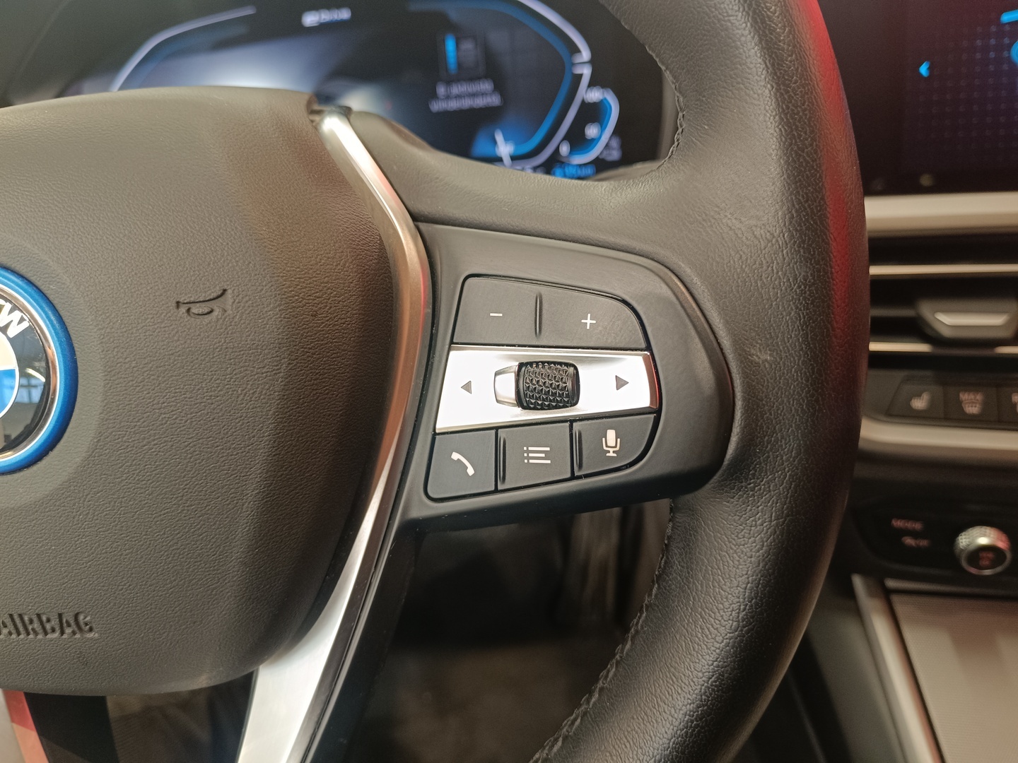 BMW 320 18