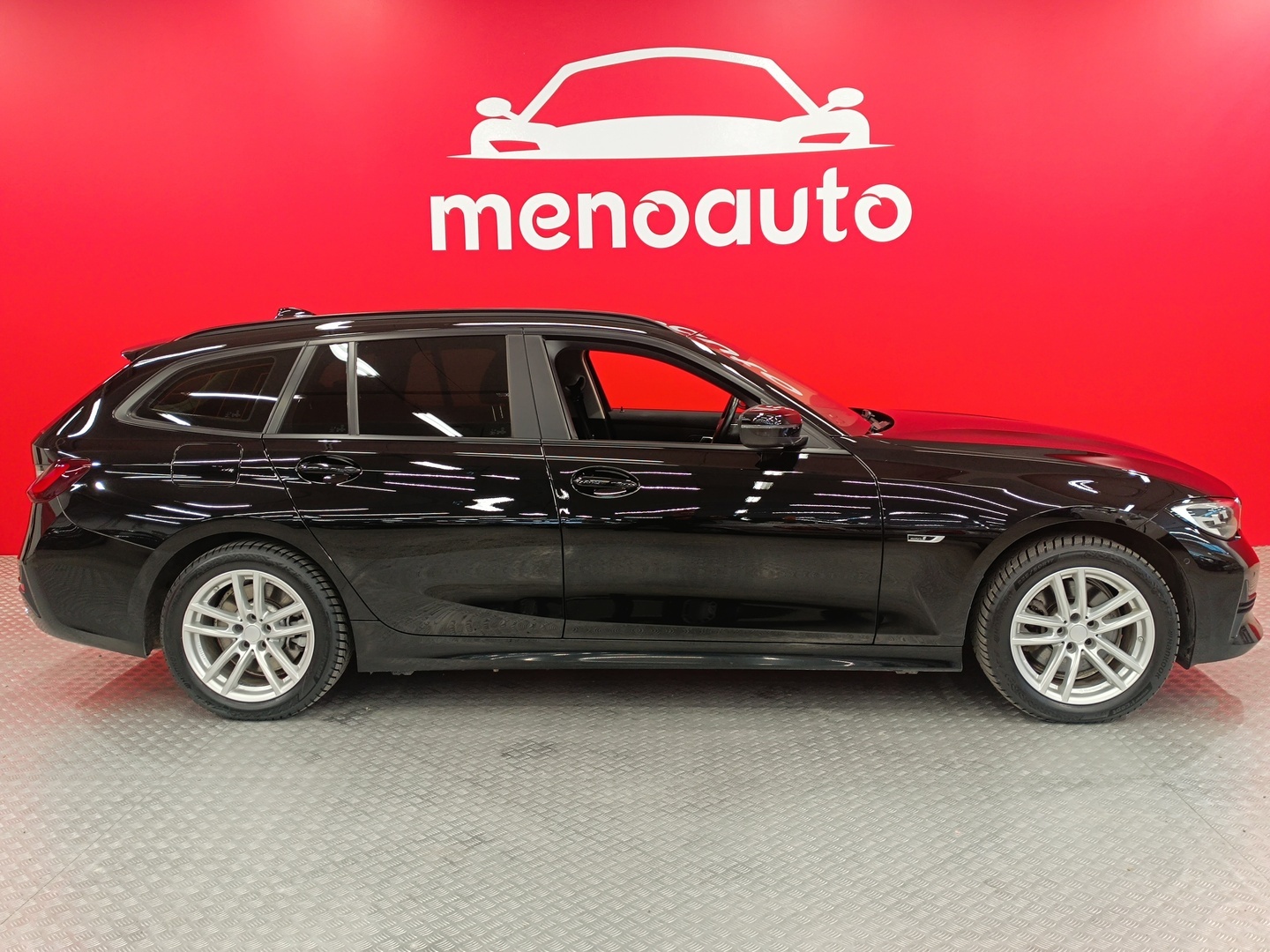 BMW 320 2