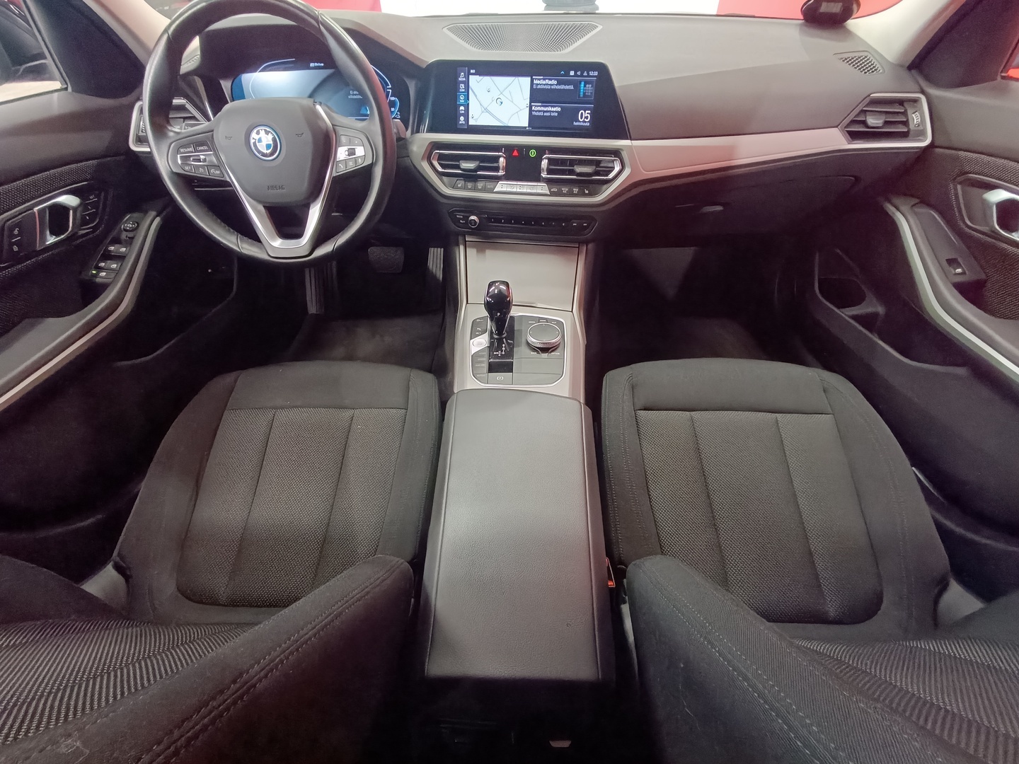 BMW 320 8