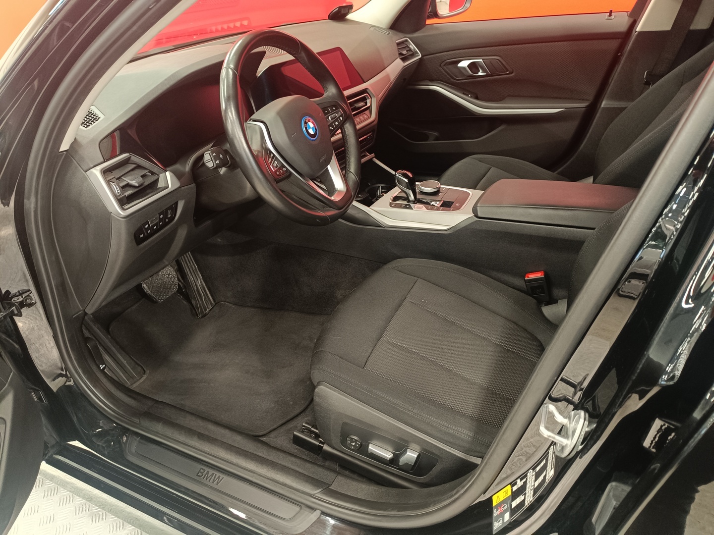 BMW 320 9
