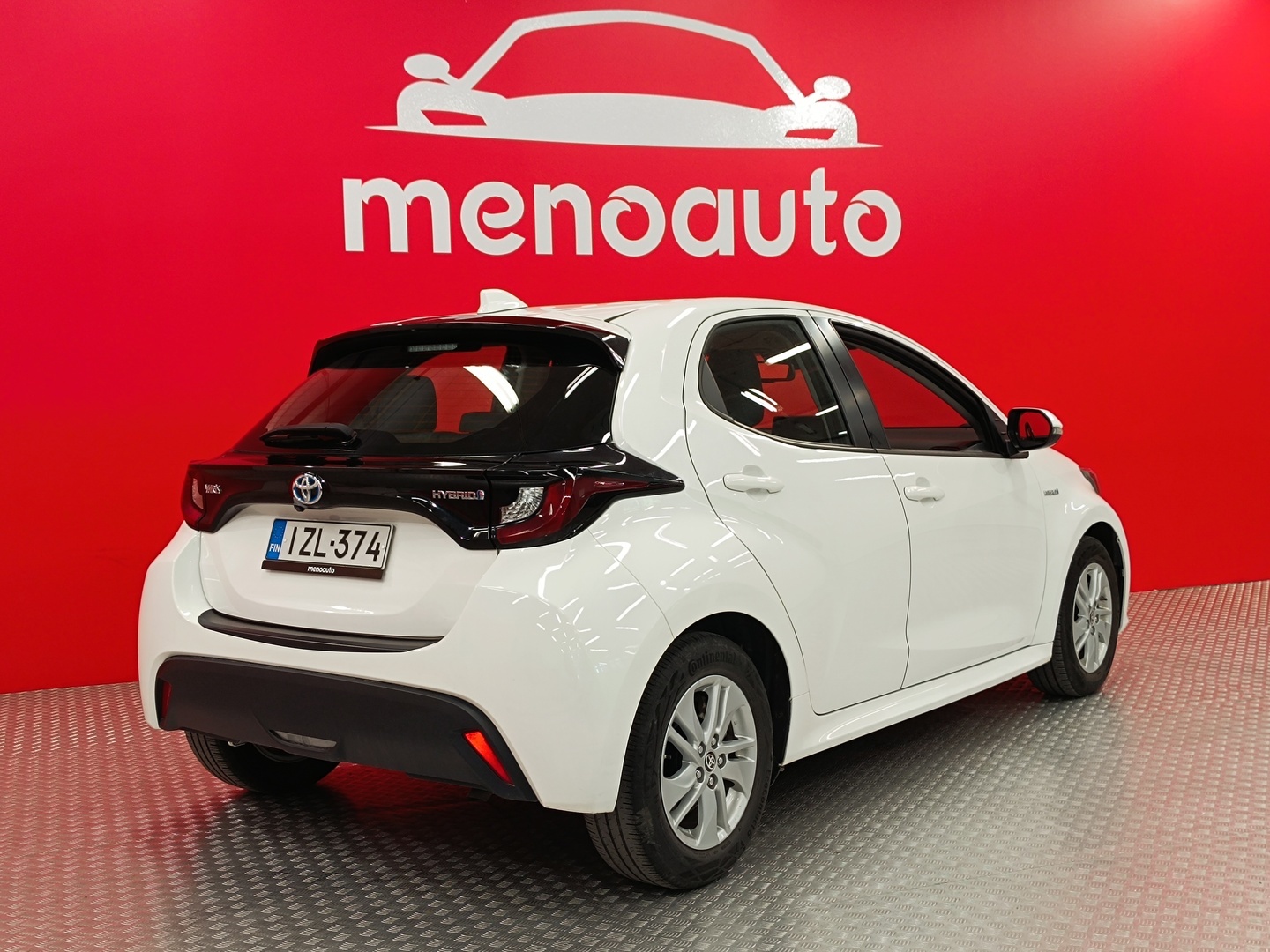 TOYOTA Yaris 3