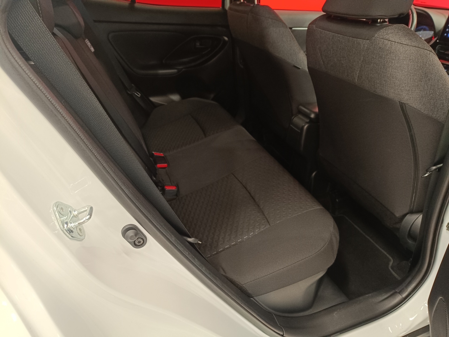 TOYOTA Yaris Cross 22