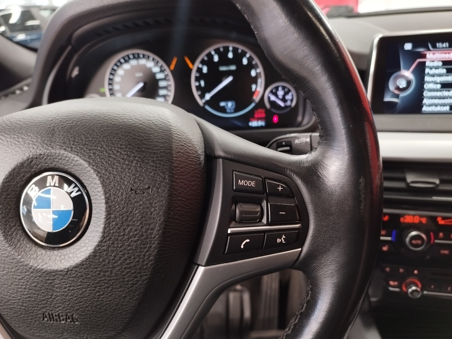 BMW X5 12