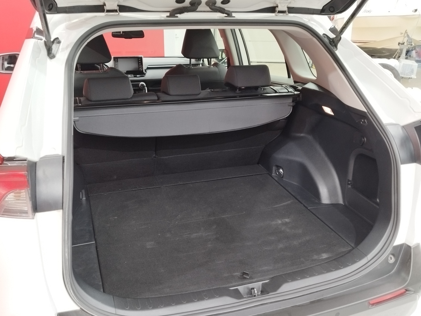 TOYOTA RAV4 23