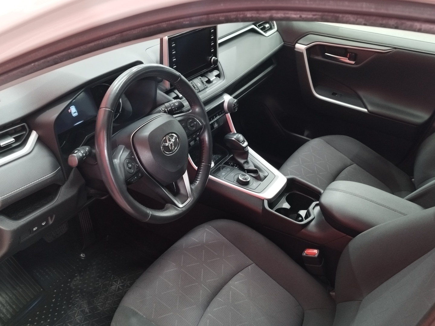 TOYOTA RAV4 8