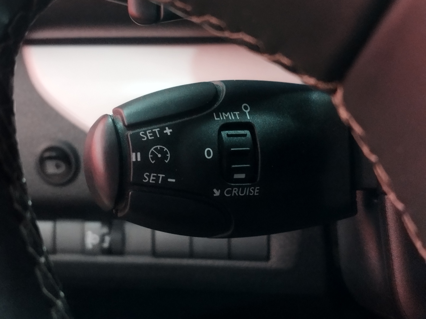 TOYOTA Proace Verso 10