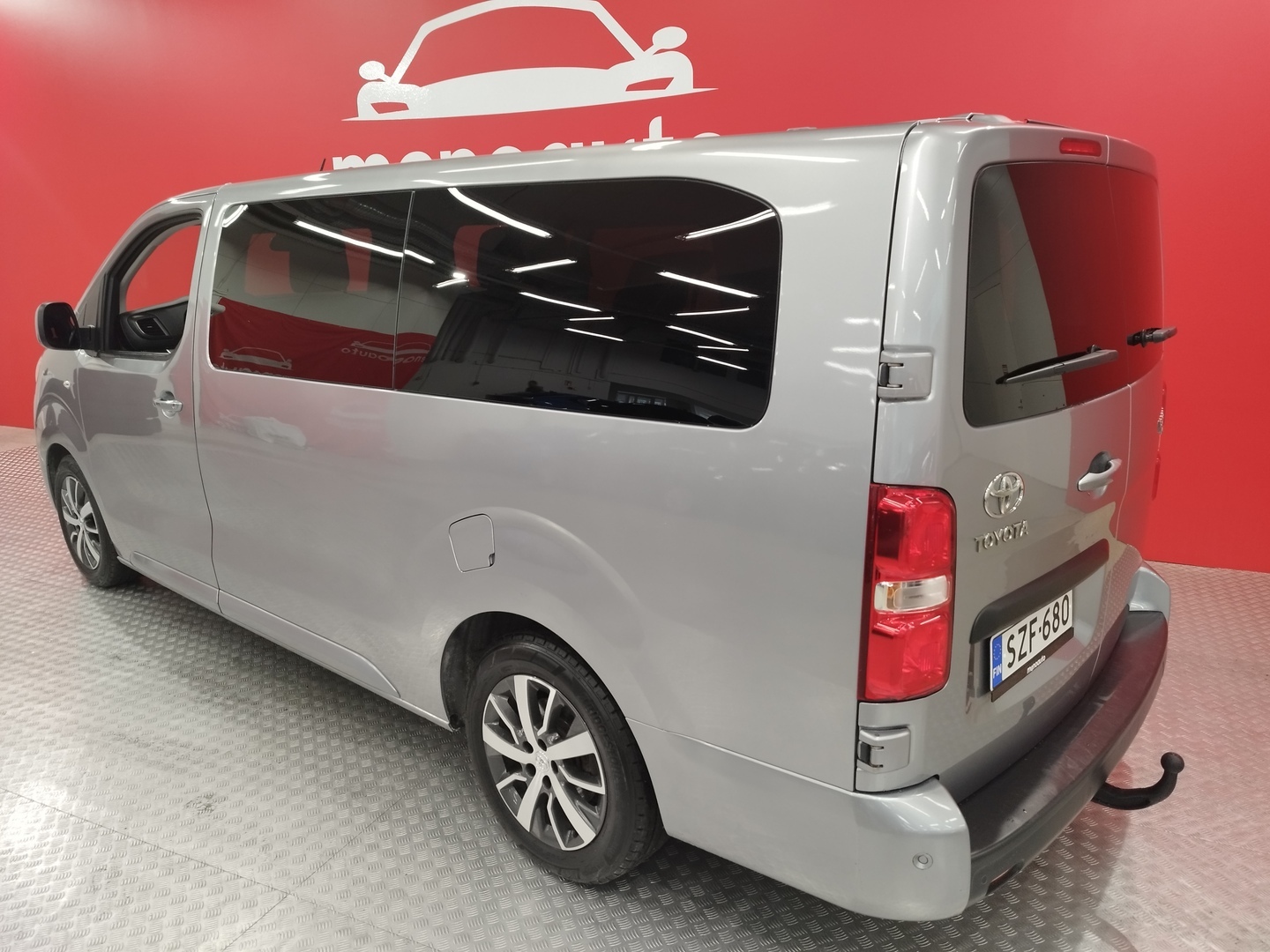 TOYOTA Proace Verso 6