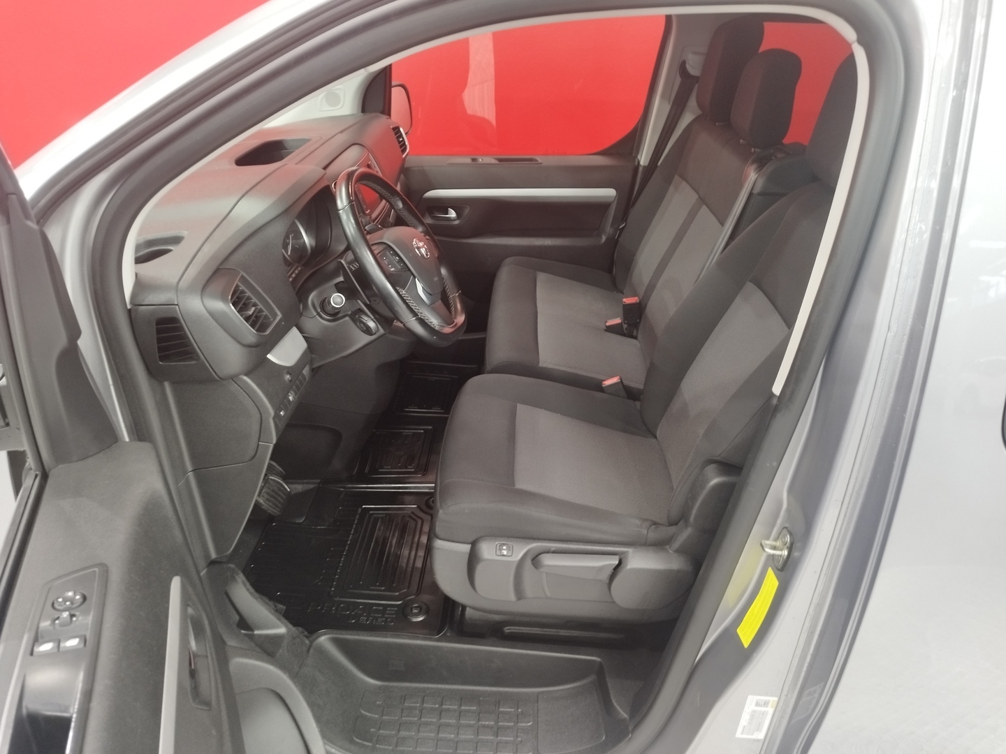 TOYOTA Proace Verso 7
