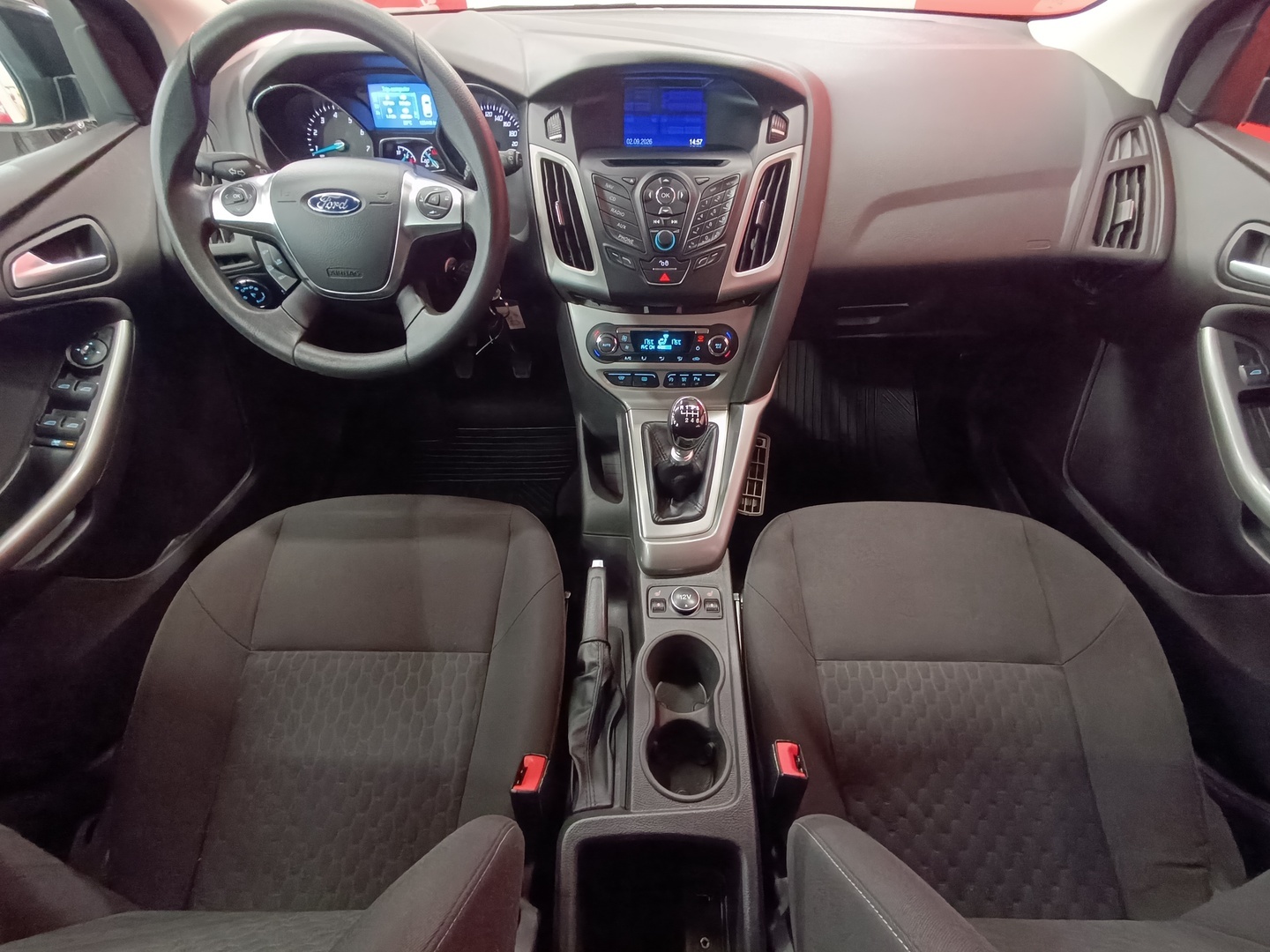 FORD Focus 8