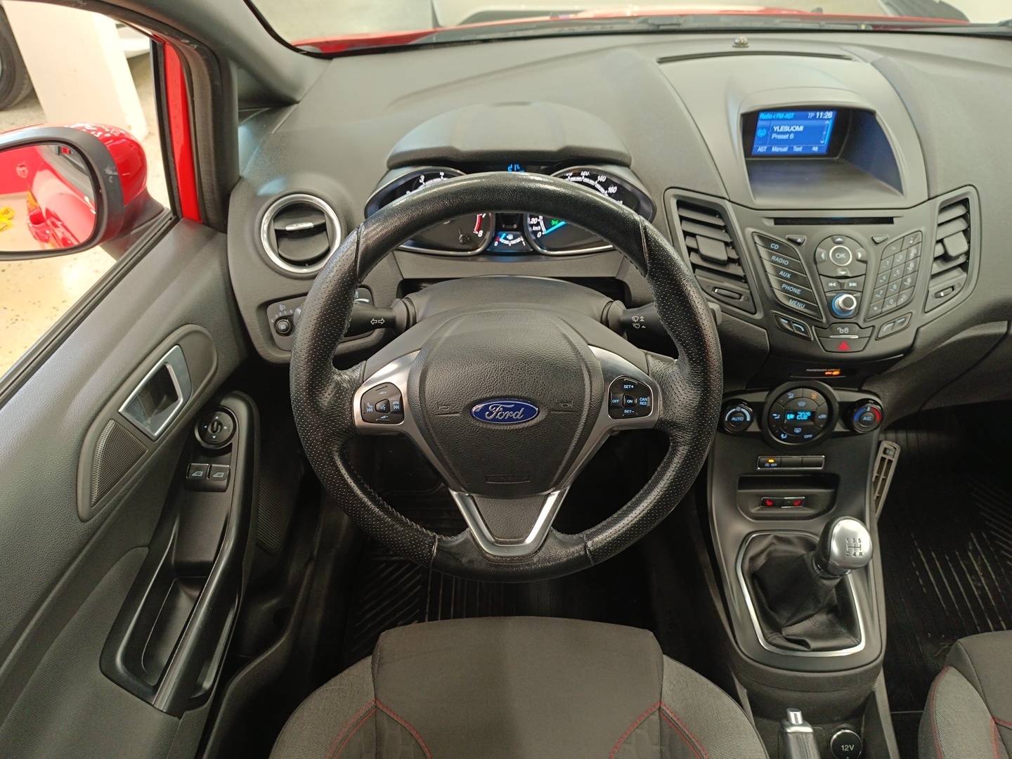 FORD Fiesta 15