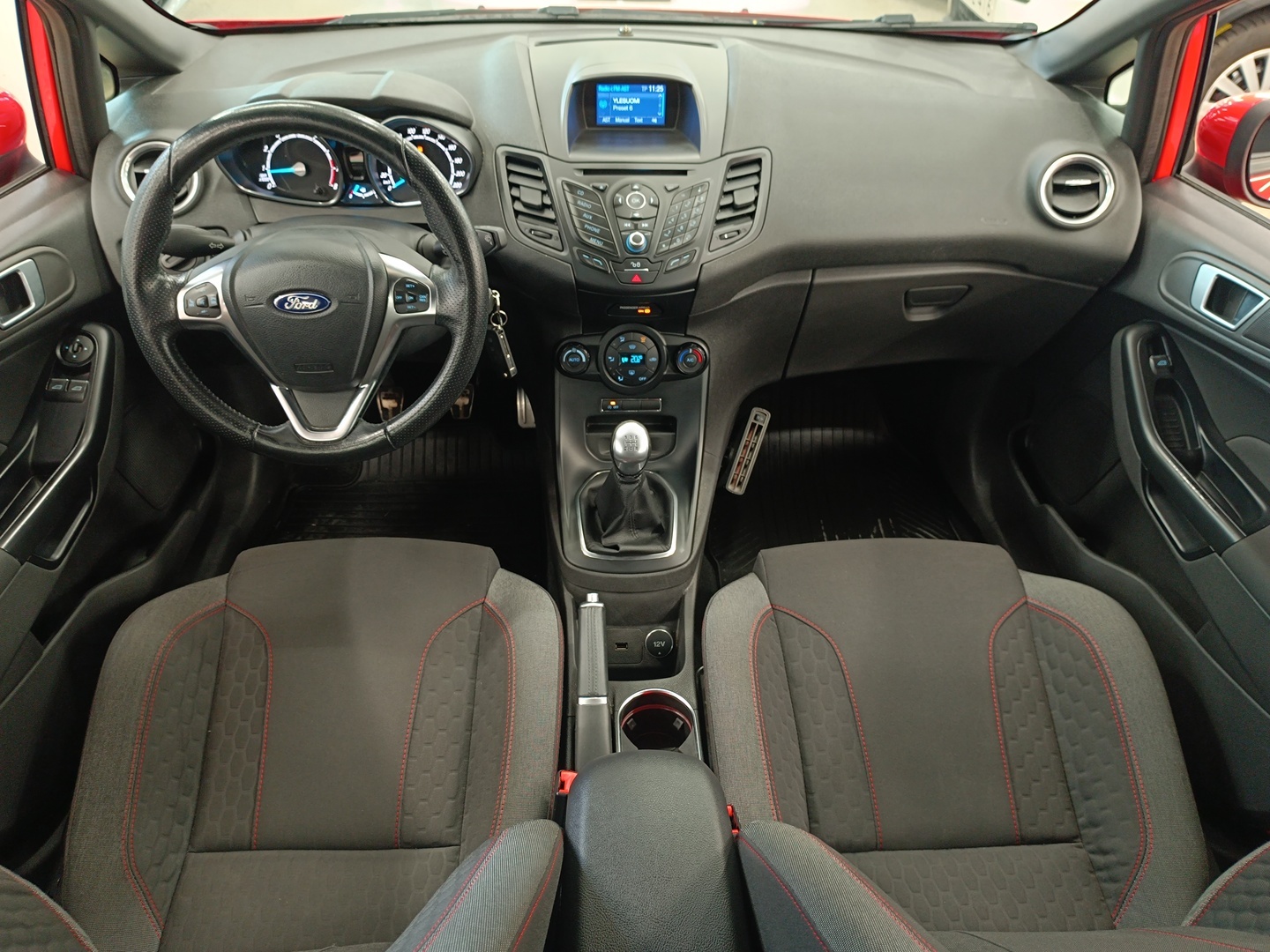 FORD Fiesta 8