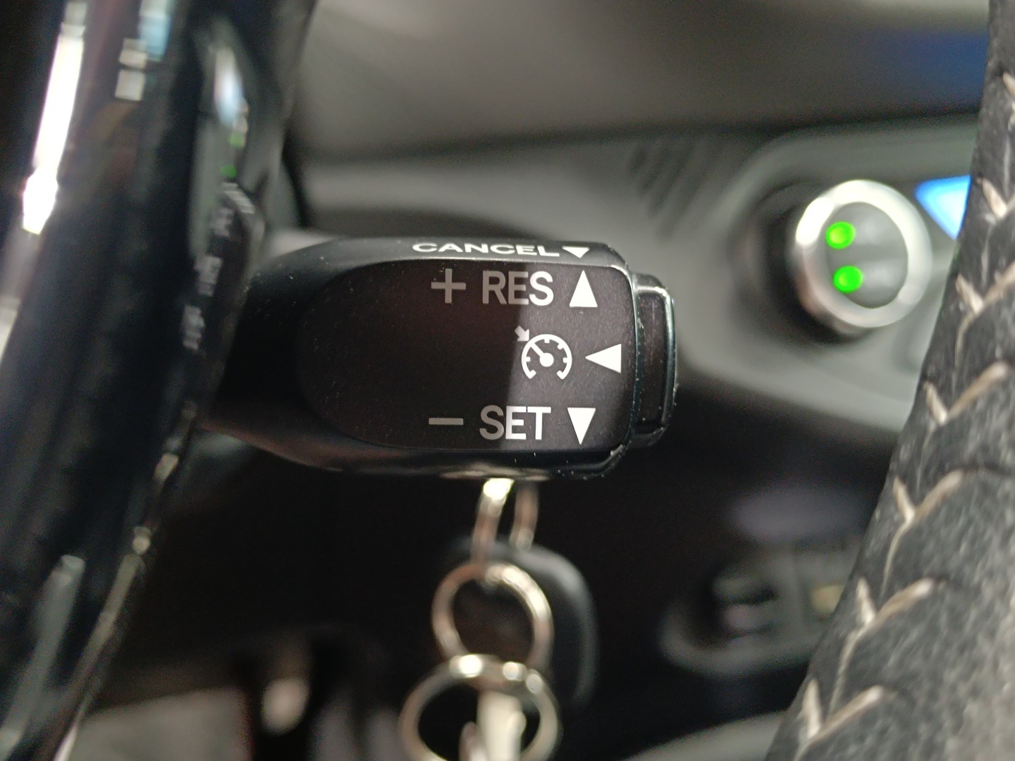 TOYOTA Yaris 13