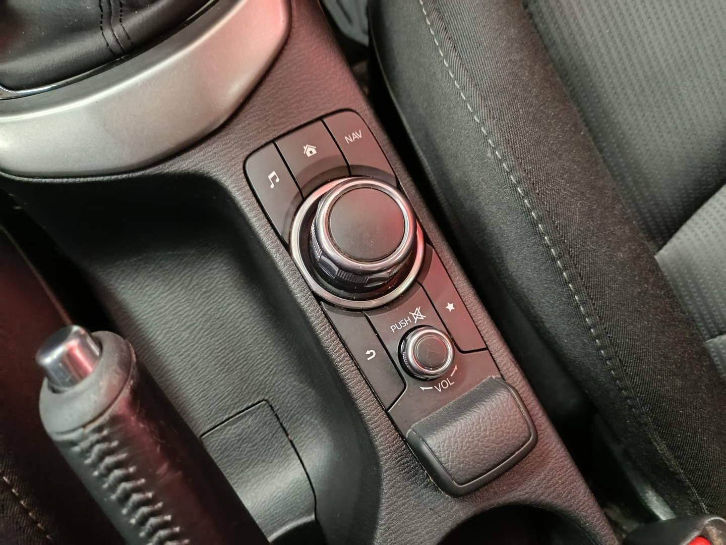 MAZDA CX-3 13