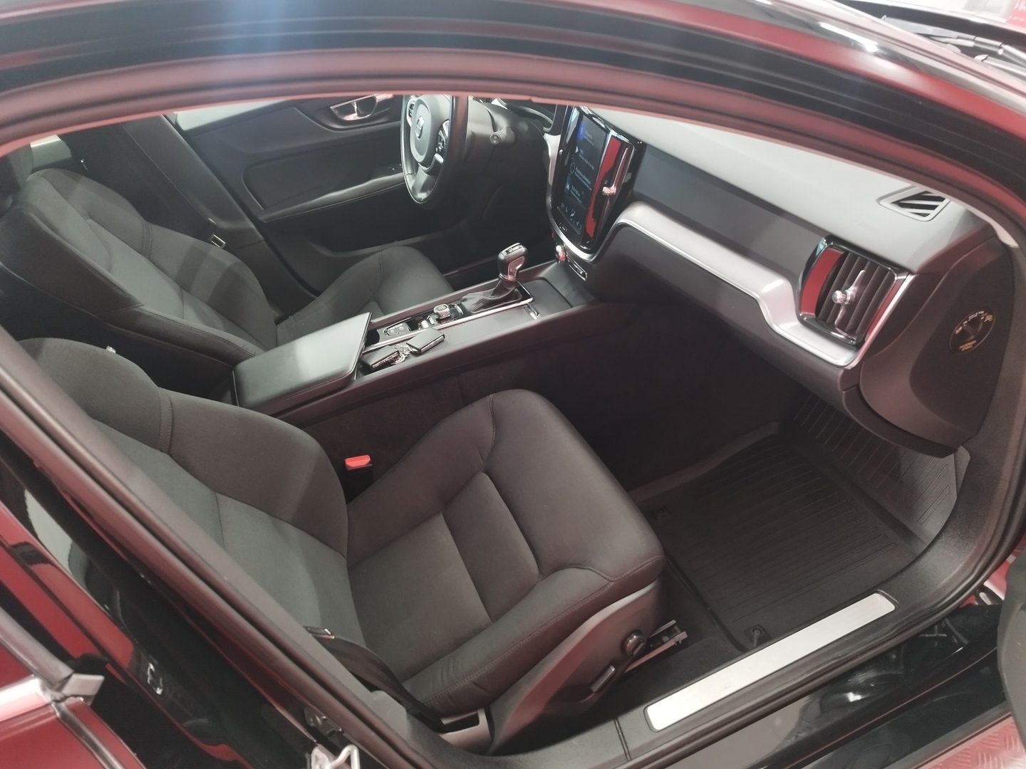 VOLVO V60 20