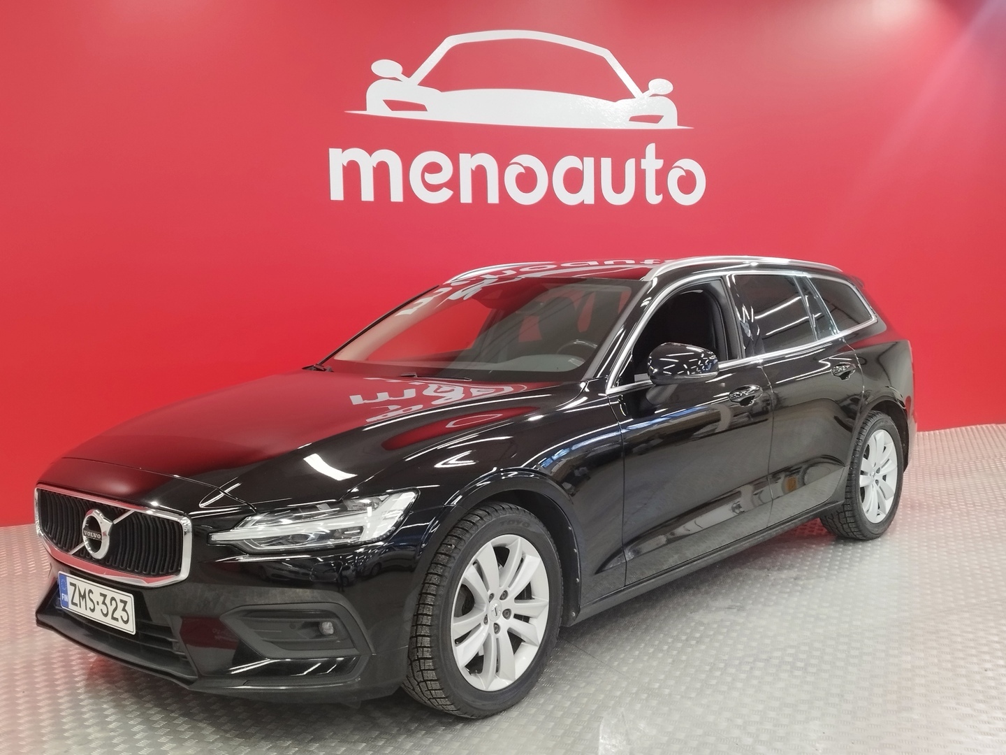 VOLVO V60 4
