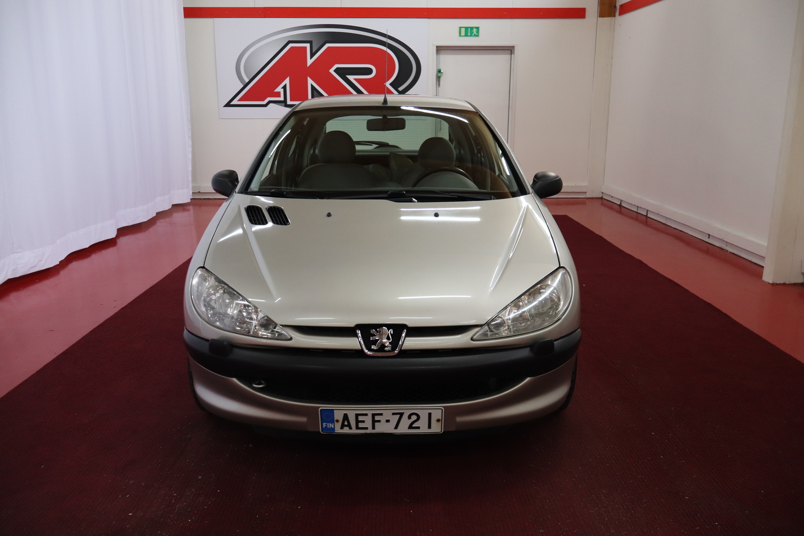 PEUGEOT 206 2004