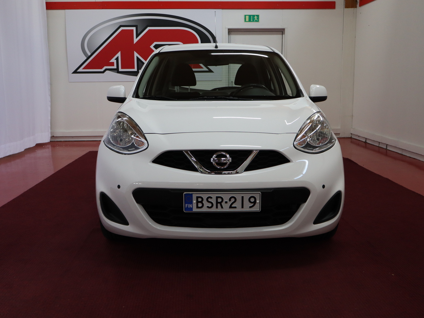 NISSAN Micra 2015
