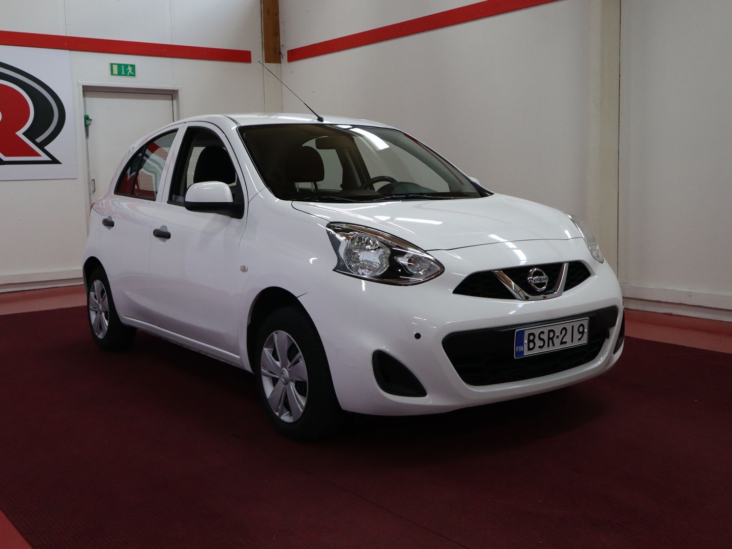 NISSAN Micra 2015