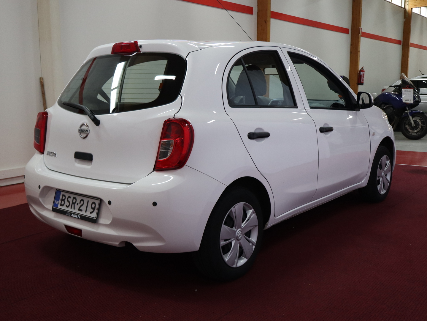 NISSAN Micra 2015