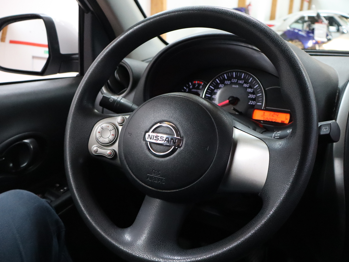 NISSAN Micra 2015