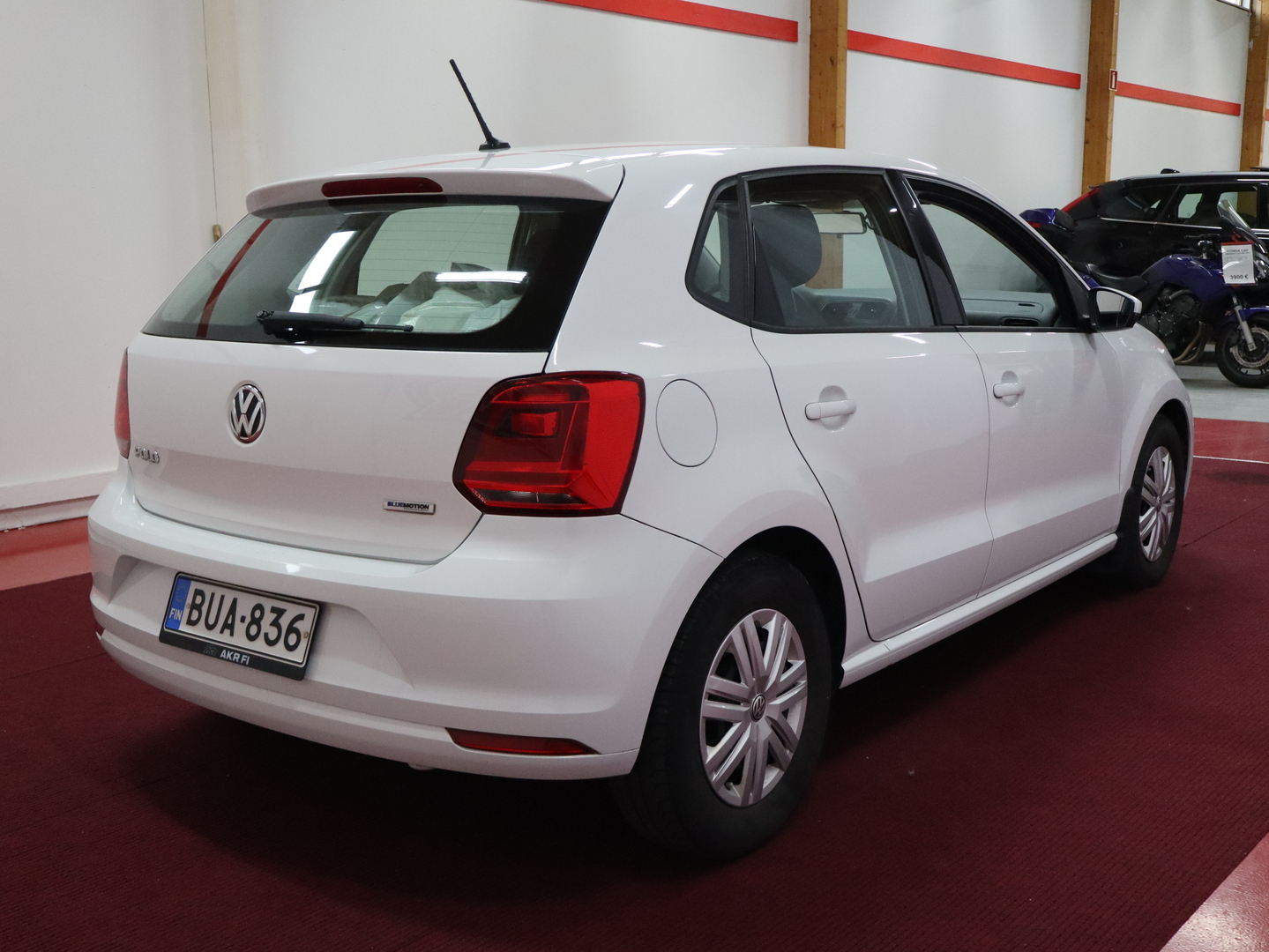 VOLKSWAGEN Polo 2017