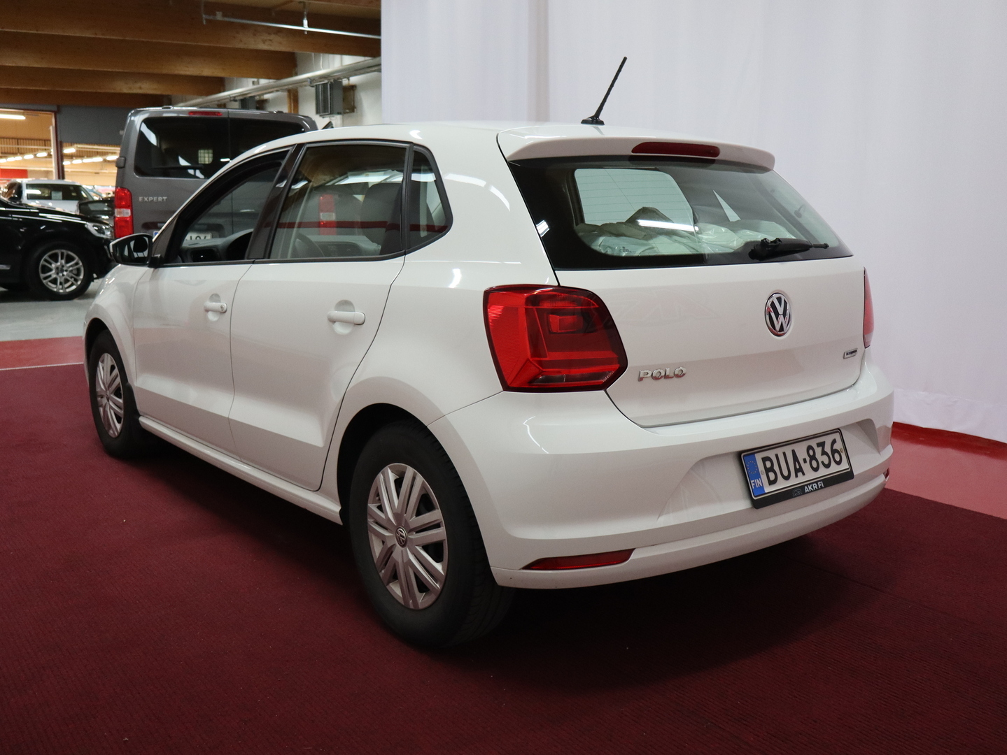 VOLKSWAGEN Polo 2017