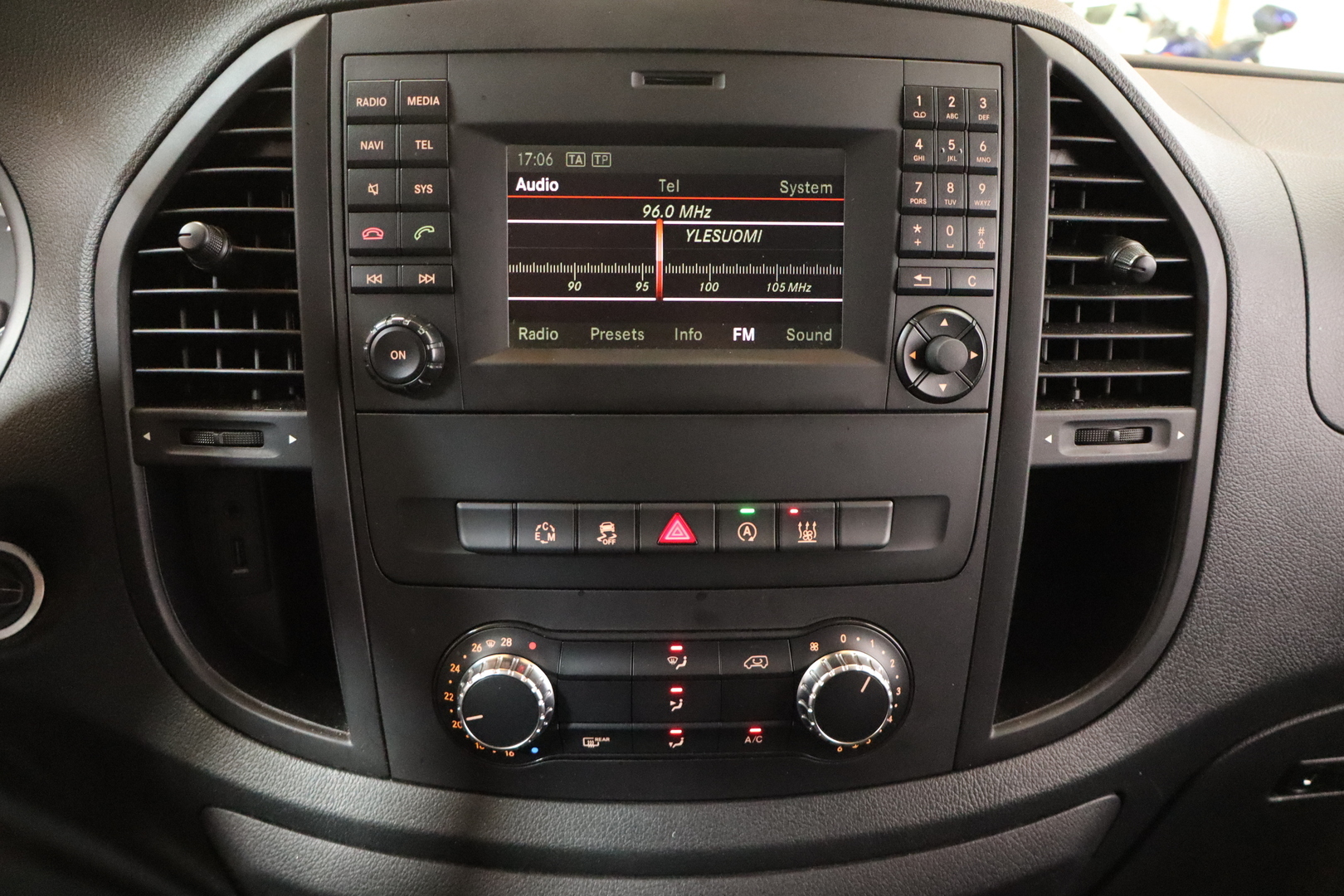 MERCEDES-BENZ Vito 2019