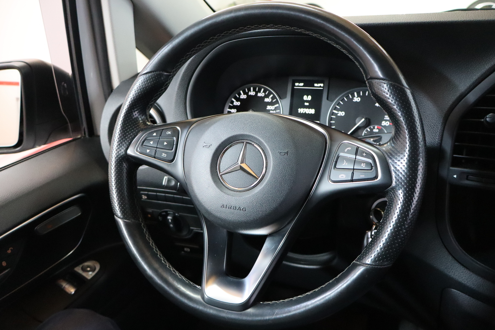 MERCEDES-BENZ Vito 2019