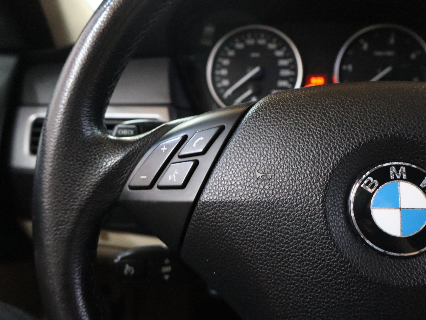 BMW 520 2008