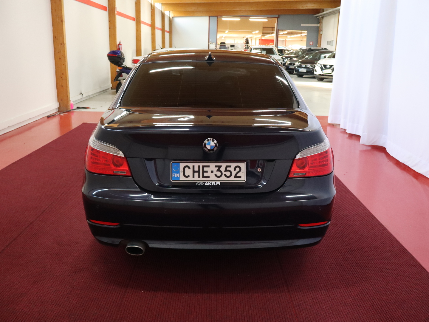 BMW 520 2008