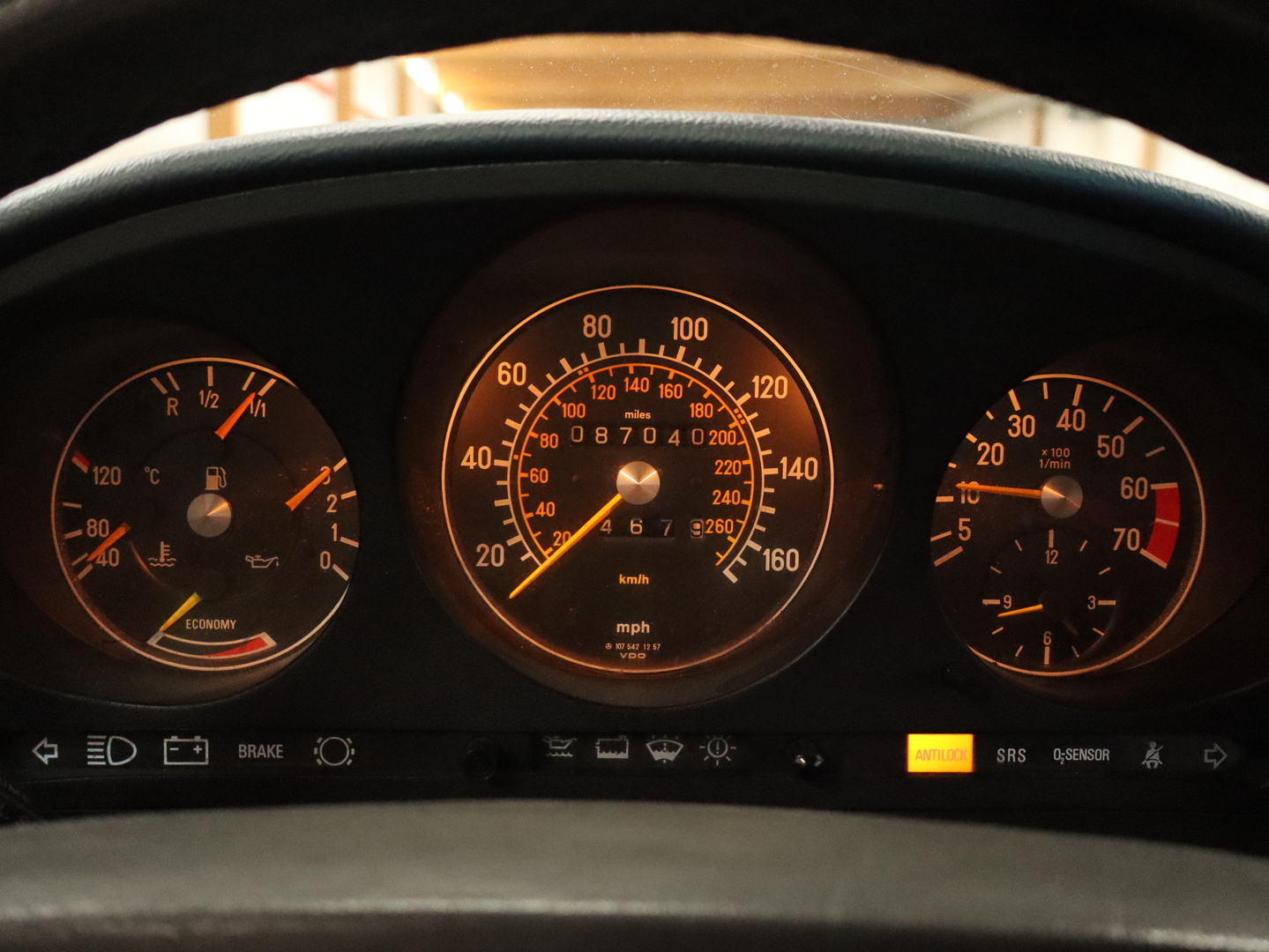 MERCEDES-BENZ SL 1986