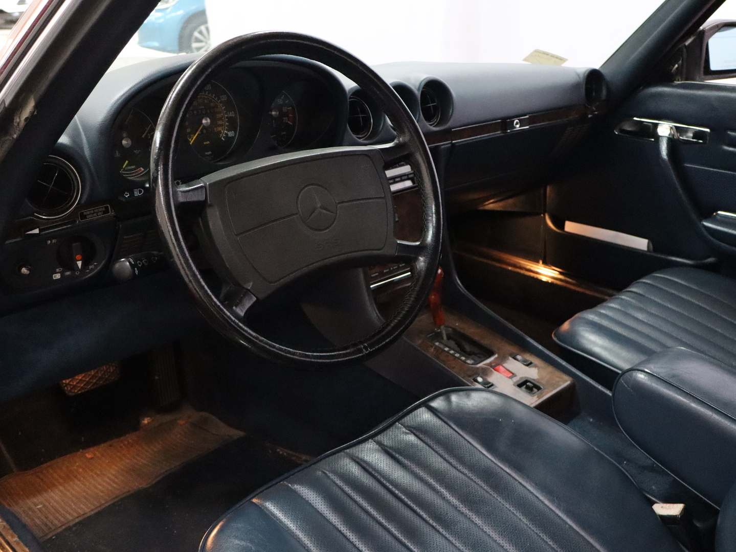 MERCEDES-BENZ SL 1986